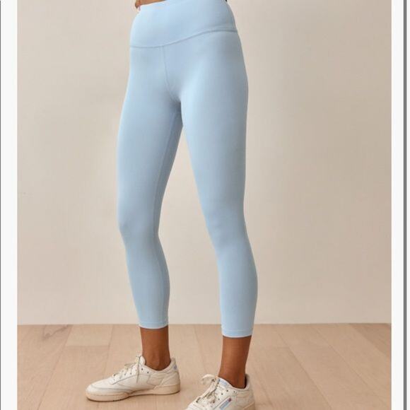 Reformation Ecomove Legging Medium 7/8 Pastel Baby Blue High Rise Activewear Gym - Picture 1 of 9
